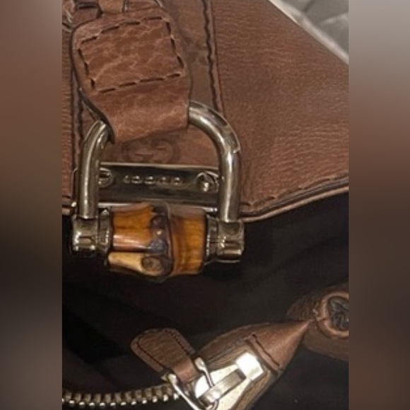 Authentic Gucci tote - Picture 6 of 8